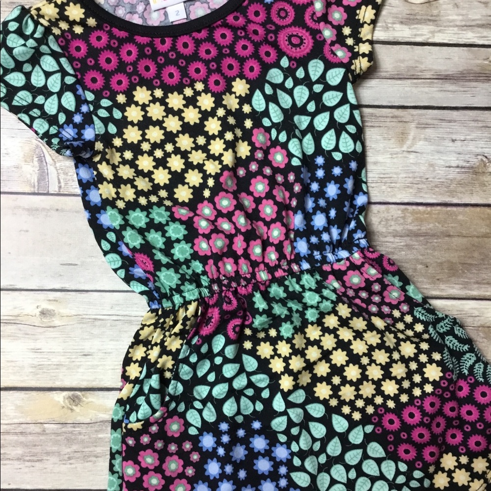 Lularoe kids Mae dress size 2